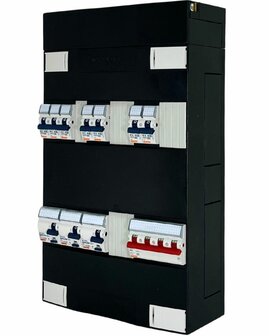 Gewiss-GroepenKast-3-Fase-7-Groepen-3als