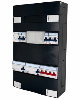Gewiss Groepenkast 3 Fase met 3 Groepen + Fornuisgroep