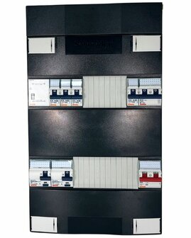 1 Fase Gewiss groepenkast met 4&nbsp;groepen + Fornuisgroep &amp; Beltrafo