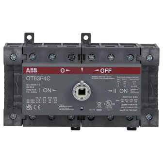 ABB OT63F4C - 63A Omschakelaar 4 Polig (I-0-II) draai&shy;hendel