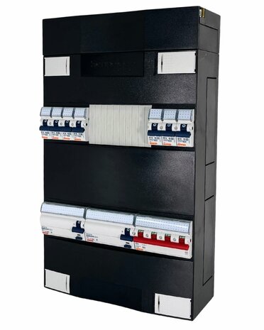 Gewiss-GroepenKast-3-Fase-7-Groepen