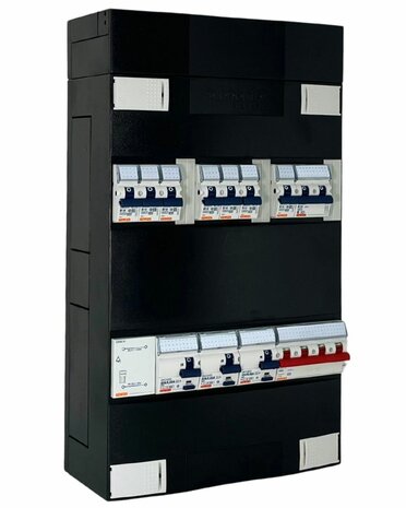 Gewiss-GroepenKast-3-Fase-7-Groepen-2P2N-Trafo-3als