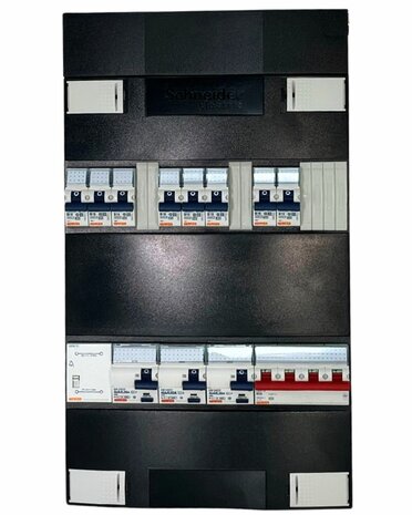 3 Fase Gewiss groepenkast met 8 groepen + Beltrafo