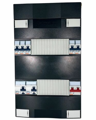 Gewiss-GroepenKast-1-Fase-5-Groepen-Beltrafo-2als