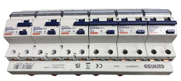Vork Kamrail 3 Fase 6x 2P Aardlekschakelaars/Aardlekautomaten - GW96491